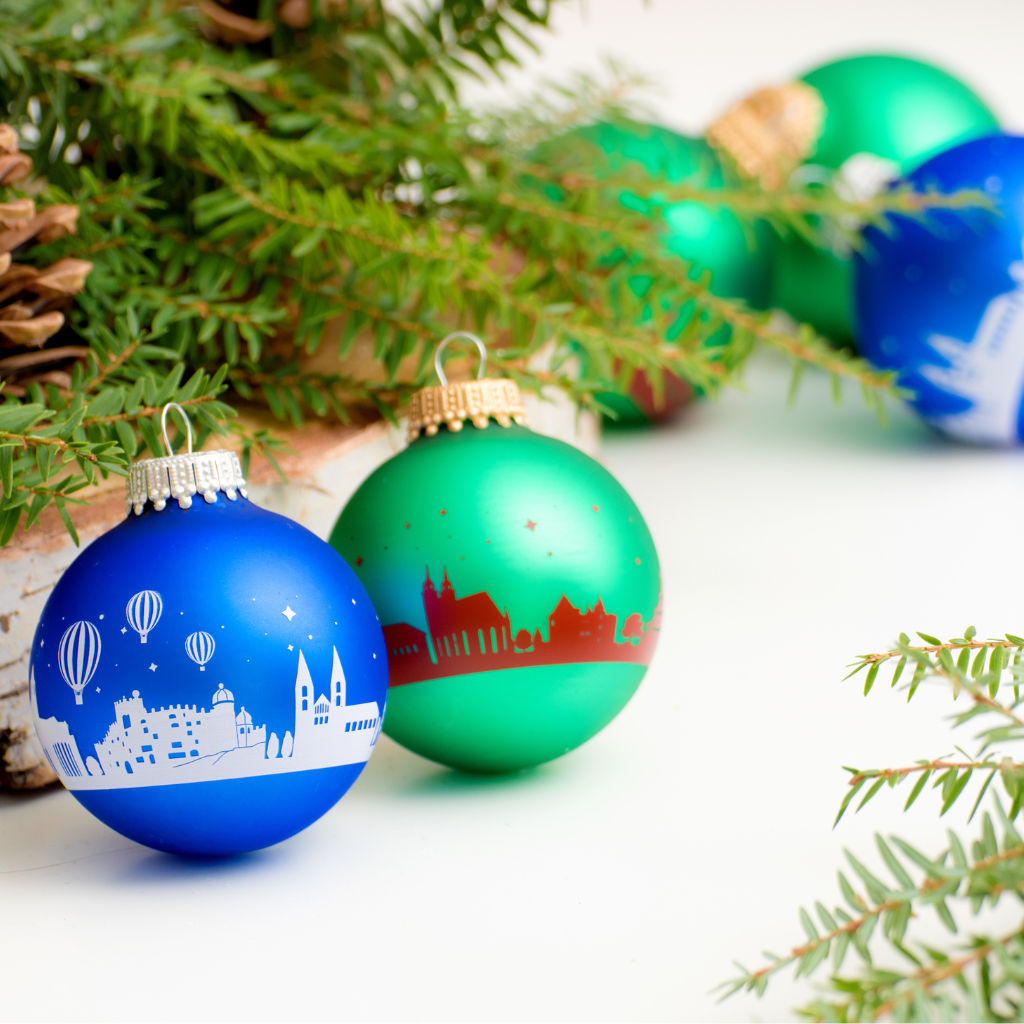 Christbaumkugeln blau weiß