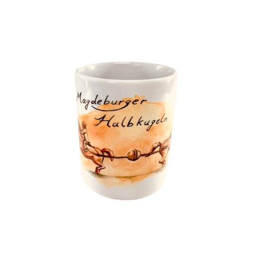 Weiße Tasse mit der Aufschrift 'Magdeburger Halbkugeln' und illustriertem Bild, das das historische Experiment der Magdeburger Halbkugeln darstellt, erhältlich im Magdeburg-Shop.